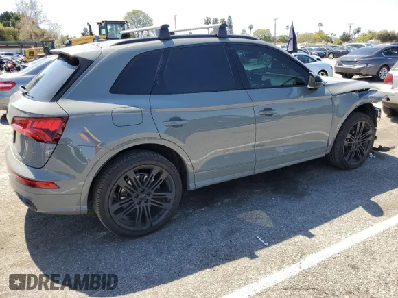 ✅ 2020 Audi SQ5 Premium Plus • VIN: WA1B4AFY6L2033703 • Lot: 46444323. Listed on Copart with 36,928 mi. Free auction sales archive from the USA and detailed vehicle history report at DreamBid. Image 3.