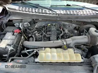 ✅ 2021 Ford Expedition Max XLT • VIN: 1FMJK1JT0MEA38300 • Lot: 66943505. Wystawiony na Copart z przebiegiem 101 395 mil. Bezpłatny archiwum sprzedaży aukcyjnych z USA i szczegółowy raport historii pojazdu na DreamBid. Zdjęcie 17.