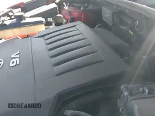 ✅ 2007 Toyota RAV4 Sport • VIN: JTMZK32V176004092 • Lot: 42409649. Wystawiony na IAAI z przebiegiem 158 171 mil. Bezpłatny archiwum sprzedaży aukcyjnych z USA i szczegółowy raport historii pojazdu na DreamBid. Zdjęcie 21.