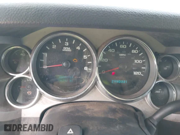 ✅ 2007 Chevrolet Silverado 1500 LT1 • VIN: 1GCEC19V17Z200473 • Lot: 41917858. Wystawiony na IAAI z przebiegiem 396 792 mil. Bezpłatny archiwum sprzedaży aukcyjnych z USA i szczegółowy raport historii pojazdu na DreamBid. Zdjęcie 7.