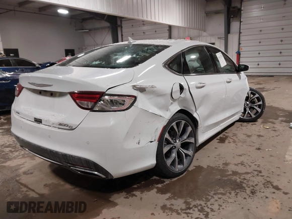 ✅ 2016 Chrysler 200 C • VIN: 1C3CCCEG3GN110327 • Lot: 44213726. Wystawiony na IAAI z przebiegiem 80 386 mil. Bezpłatny archiwum sprzedaży aukcyjnych z USA i szczegółowy raport historii pojazdu na DreamBid. Zdjęcie 4.