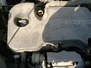 ✅ 2020 Chevrolet Equinox LT • VIN: 3GNAXKEV4LS583791 • Lot: 89479535. Wystawiony na Copart z przebiegiem 84 222 mil. Bezpłatny archiwum sprzedaży aukcyjnych z USA i szczegółowy raport historii pojazdu na DreamBid. Zdjęcie 14.