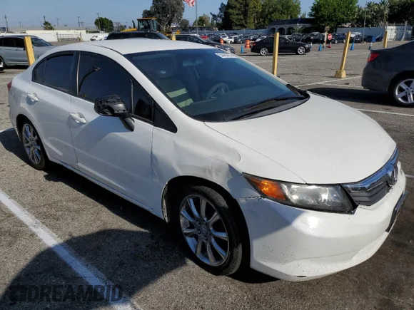 ✅ 2012 Honda Civic LX • VIN: 19XFB2F57CE369615 • Lot: 54460854. Wystawiony na Copart z przebiegiem Nie podano. Bezpłatny archiwum sprzedaży aukcyjnych z USA i szczegółowy raport historii pojazdu na DreamBid. Zdjęcie 4.