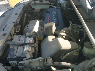 ✅ 2008 Toyota RAV4 Sport • VIN: JTMBD32VX86069228 • Лот: 43690242. Опубликован ранее на IAAI с пробегом 178 570 миль. Бесплатный доступ к архиву аукционных продаж из США и подробный отчёт об истории автомобиля на DreamBid. Изображение 12.