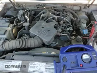 ✅ 2001 Ford Explorer Sport • VIN: 1FMYU60E51UB91510 • Лот: 87273664. Опубликован ранее на Copart с пробегом 248 887 миль. Бесплатный доступ к архиву аукционных продаж из США и подробный отчёт об истории автомобиля на DreamBid. Изображение 14.