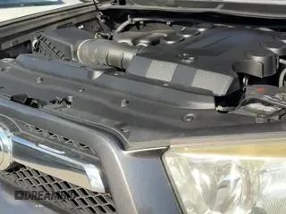 ✅ 2011 Toyota 4Runner Trail • VIN: JTEBU5JR1B5033307 • Lot: 71285305. Wystawiony na Copart z przebiegiem 189 440 mil. Bezpłatny archiwum sprzedaży aukcyjnych z USA i szczegółowy raport historii pojazdu na DreamBid. Zdjęcie 11.