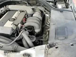 ✅ 1999 Mercedes-Benz S 320/430/500 • VIN: WDBGA33G7XA417690 • Lot: 84715404. Listed on Copart with 259,631 mi. Free auction sales archive from the USA and detailed vehicle history report at DreamBid. Image 13.