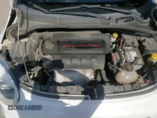 ✅ 2017 FIAT 500X Pop • VIN: ZFBCFXAB5HP535755 • Lot: 81866405. Wystawiony na Copart z przebiegiem 83 664 mil. Bezpłatny archiwum sprzedaży aukcyjnych z USA i szczegółowy raport historii pojazdu na DreamBid. Zdjęcie 13.