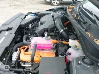 ✅ 2025 Kia Sportage SX-Prestige • VIN: KNDPXCDG9S7206026 • Лот: 42591374. Опубликован ранее на IAAI с пробегом 7 299 миль. Бесплатный доступ к архиву аукционных продаж из США и подробный отчёт об истории автомобиля на DreamBid. Изображение 20.