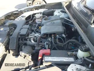 ✅ 2019 Toyota RAV4 XLE Premium • VIN: JTMC1RFV3KD514924 • Lot: 43675859. Listed on IAAI with 69,558 mi. Free auction sales archive from the USA and detailed vehicle history report at DreamBid. Image 19.