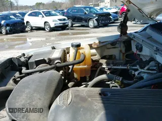 ✅ 2004 GMC Sierra 2500HD SLE • VIN: 1GTHK29U34E116526 • Лот: 42038775. Опубликован ранее на IAAI с пробегом 136 981 миль. Бесплатный доступ к архиву аукционных продаж из США и подробный отчёт об истории автомобиля на DreamBid. Изображение 19.