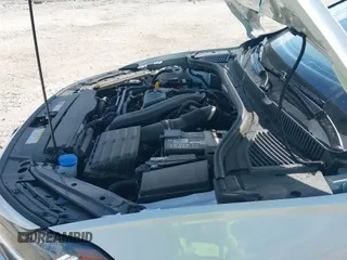 ✅ 2025 Volkswagen Jetta SE • VIN: 3VW7X7BU4SM061349 • Lot: 43414717. Wystawiony na IAAI z przebiegiem 5 026 mil. Bezpłatny archiwum sprzedaży aukcyjnych z USA i szczegółowy raport historii pojazdu na DreamBid. Zdjęcie 19.