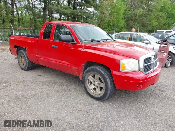 ✅ 2005 Dodge Dakota • VIN: 1D3HW52NX5S179562 • Lot: 45013007. Listed on IAAI with 162,522 mi. Free auction sales archive from the USA and detailed vehicle history report at DreamBid. Image 1.