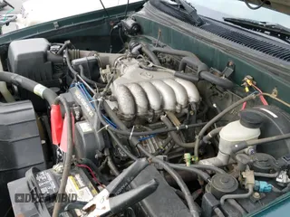 ✅ 2001 Toyota Tundra • VIN: 5TBJN321X1S155756 • Lot: 42211842. Listed on IAAI with 358,435 mi. Free auction sales archive from the USA and detailed vehicle history report at DreamBid. Image 22.