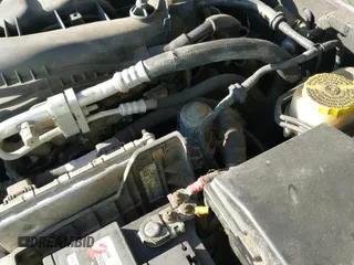 ✅ 2016 Chrysler 200 Limited • VIN: 1C3CCCAGXGN197343 • Lot: 43358650. Wystawiony na IAAI z przebiegiem 62 070 mil. Bezpłatny archiwum sprzedaży aukcyjnych z USA i szczegółowy raport historii pojazdu na DreamBid. Zdjęcie 20.