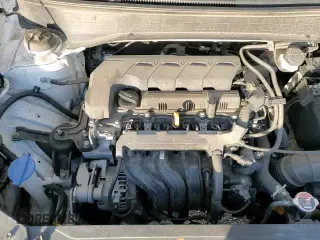 ✅ 2021 Hyundai Venue SEL • VIN: KMHRC8A3XMU063820 • Lot: 50095625. Listed on Copart with 25,348 mi. Free auction sales archive from the USA and detailed vehicle history report at DreamBid. Image 13.