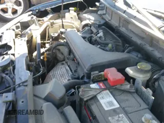 ✅ 2015 Nissan Rogue S • VIN: KNMAT2MV2FP586407 • Lot: 43551630. Wystawiony na IAAI z przebiegiem 212 807 mil. Bezpłatny archiwum sprzedaży aukcyjnych z USA i szczegółowy raport historii pojazdu na DreamBid. Zdjęcie 13.