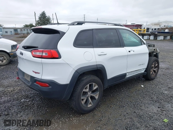 ✅ 2016 Jeep Cherokee Trailhawk • VIN: 1C4PJMBS8GW337752 • Лот: 44412714. Опубликован ранее на IAAI с пробегом 170 445 миль. Бесплатный доступ к архиву аукционных продаж из США и подробный отчёт об истории автомобиля на DreamBid. Изображение 4.