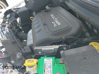 ✅ 2018 Jeep Cherokee Limited • VIN: 1C4PJLDB4JD583935 • Lot: 42636966. Wystawiony na IAAI z przebiegiem 46 878 mil. Bezpłatny archiwum sprzedaży aukcyjnych z USA i szczegółowy raport historii pojazdu na DreamBid. Zdjęcie 20.