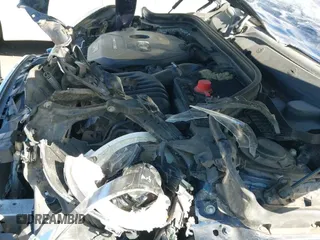 ✅ 2015 MINI Hardtop 4 Door S • VIN: WMWXU3C50F2B62333 • Lot: 42437960. Wystawiony na IAAI z przebiegiem 106 260 mil. Bezpłatny archiwum sprzedaży aukcyjnych z USA i szczegółowy raport historii pojazdu na DreamBid. Zdjęcie 20.