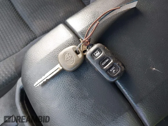 ✅ 2005 Toyota 4Runner SR5 • VIN: JTEBU14R358047314 • Lot: 44102227. Wystawiony na IAAI z przebiegiem 195 773 mil. Bezpłatny archiwum sprzedaży aukcyjnych z USA i szczegółowy raport historii pojazdu na DreamBid. Zdjęcie 11.