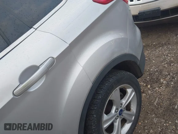 ✅ 2014 Ford Escape SE • VIN: 1FMCU9GX4EUC53049 • Лот: 44733928. Опубликован ранее на IAAI с пробегом Не указан. Бесплатный доступ к архиву аукционных продаж из США и подробный отчёт об истории автомобиля на DreamBid. Изображение 6.