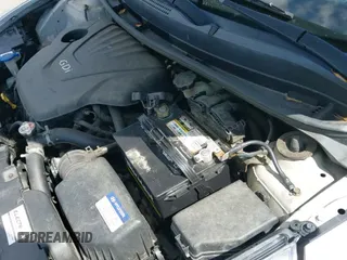 2015 Hyundai Accent GLS z VIN KMHCT4AE4FU936500, wystawiony jako IAAI lot #43347520 z przebiegiem 143 412 mil mil oraz . Historia ofert i sprzedaży dostępna na DreamBid. Obrazek 18.