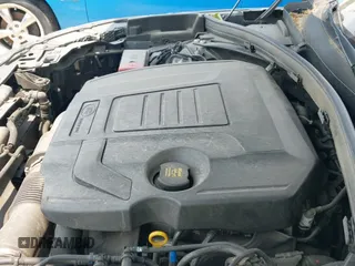 ✅ 2019 Land Rover Range Rover Velar R-Dynamic SE • VIN: SALYL2EX2KA793688 • Лот: 42321102. Опубликован ранее на IAAI с пробегом 37 532 миль. Бесплатный доступ к архиву аукционных продаж из США и подробный отчёт об истории автомобиля на DreamBid. Изображение 24.