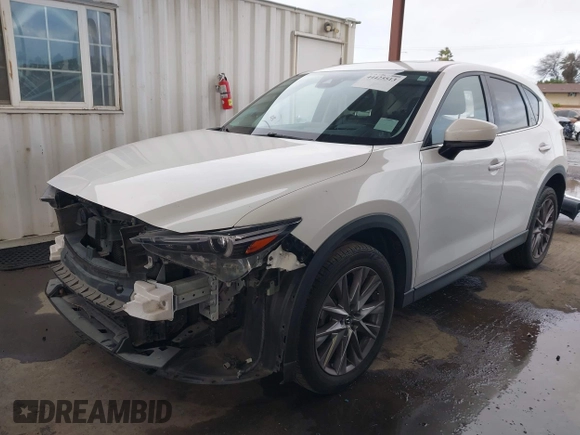 ✅ 2019 Mazda CX-5 Grand Touring • VIN: JM3KFADM7K1545109 • Lot: 44425513. Wystawiony na IAAI z przebiegiem 105 851 mil. Bezpłatny archiwum sprzedaży aukcyjnych z USA i szczegółowy raport historii pojazdu na DreamBid. Zdjęcie 2.