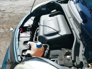 ✅ 2014 FIAT 500L Trekking • VIN: ZFBCFADH5EZ006206 • Lot: 43387369. Listed on IAAI with 81,124 mi. Free auction sales archive from the USA and detailed vehicle history report at DreamBid. Image 19.