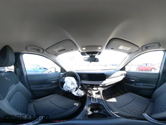 ✅ 2025 Nissan Kicks SV • VIN: 3N8AP6CB0SL310210 • Lot: 44584274. Wystawiony na IAAI z przebiegiem 25 455 mil. Bezpłatny archiwum sprzedaży aukcyjnych z USA i szczegółowy raport historii pojazdu na DreamBid. Zdjęcie 18.