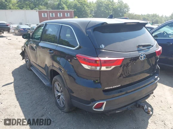 ✅ 2018 Toyota Highlander Hybrid LE • VIN: 5TDBGRFH6JS038823 • Lot: 42958645. Listed on IAAI with 377,289 mi. Free auction sales archive from the USA and detailed vehicle history report at DreamBid. Image 3.