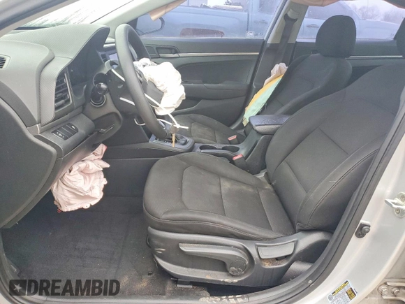 ✅ 2019 Hyundai Elantra SE • VIN: 5NPD74LF8KH488494 • Lot: 72173525. Wystawiony na Copart z przebiegiem 213 217 mil. Bezpłatny archiwum sprzedaży aukcyjnych z USA i szczegółowy raport historii pojazdu na DreamBid. Zdjęcie 7.