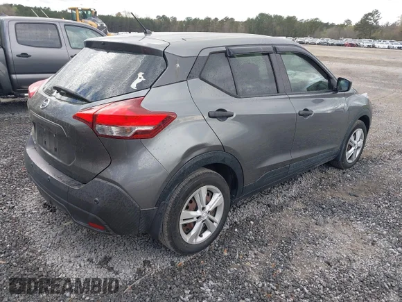 ✅ 2020 Nissan Kicks S • VIN: 3N1CP5BV9LL495498 • Lot: 44601403. Wystawiony na IAAI z przebiegiem 42 368 mil. Bezpłatny archiwum sprzedaży aukcyjnych z USA i szczegółowy raport historii pojazdu na DreamBid. Zdjęcie 4.