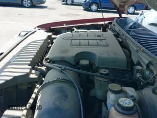 ✅ 2003 Lincoln Navigator Ultimate • VIN: 5LMFU27R23LJ47267 • Lot: 42827120. Wystawiony na IAAI z przebiegiem 94 527 mil. Bezpłatny archiwum sprzedaży aukcyjnych z USA i szczegółowy raport historii pojazdu na DreamBid. Zdjęcie 12.