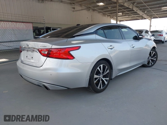 ✅ 2018 Nissan Maxima SL • VIN: 1N4AA6AP1JC388670 • Lot: 42395771. Wystawiony na IAAI z przebiegiem 99 076 mil. Bezpłatny archiwum sprzedaży aukcyjnych z USA i szczegółowy raport historii pojazdu na DreamBid. Zdjęcie 4.