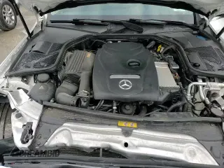 ✅ 2018 Mercedes-Benz C 300 • VIN: 55SWF4KB2JU243129 • Lot: 92542955. Wystawiony na Copart z przebiegiem 37 895 mil. Bezpłatny archiwum sprzedaży aukcyjnych z USA i szczegółowy raport historii pojazdu na DreamBid. Zdjęcie 13.