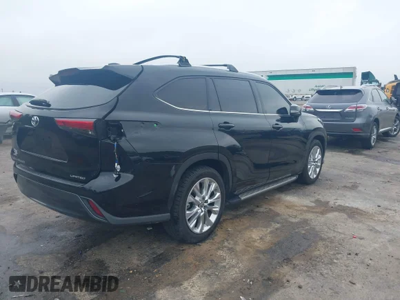 ✅ 2022 Toyota Highlander Limited • VIN: 5TDYZRAH4NS549027 • Lot: 44305621. Wystawiony na IAAI z przebiegiem 39 327 mil. Bezpłatny archiwum sprzedaży aukcyjnych z USA i szczegółowy raport historii pojazdu na DreamBid. Zdjęcie 4.
