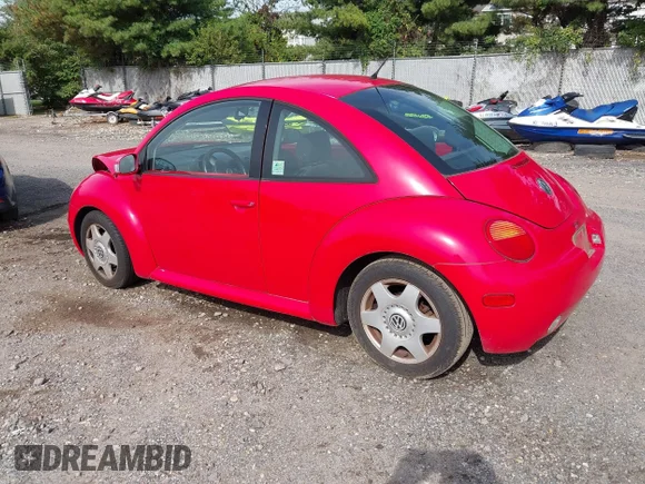 ✅ 2004 Volkswagen Beetle GL • VIN: 3VWBK31C84M411854 • Lot: 43328584. Wystawiony na IAAI z przebiegiem 125 202 mil. Bezpłatny archiwum sprzedaży aukcyjnych z USA i szczegółowy raport historii pojazdu na DreamBid. Zdjęcie 3.