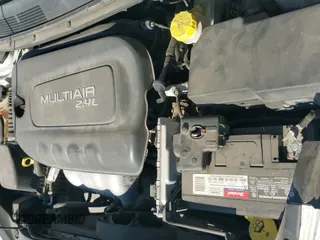 ✅ 2015 Dodge Dart SXT • VIN: 1C3CDFBB3FD247750 • Лот: 43423457. Опубликован ранее на IAAI с пробегом 171 264 миль. Бесплатный доступ к архиву аукционных продаж из США и подробный отчёт об истории автомобиля на DreamBid. Изображение 19.