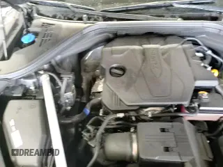 ✅ 2025 Genesis GV70 2.5T • VIN: KMUMADTB5SU181608 • Lot: 81622275. Wystawiony na Copart z przebiegiem 10 169 mil. Bezpłatny archiwum sprzedaży aukcyjnych z USA i szczegółowy raport historii pojazdu na DreamBid. Zdjęcie 17.