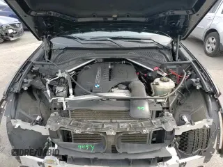 ✅ 2018 BMW X5 xDrive35i • VIN: 5UXKR0C56JL076181 • Лот: 83874605. Опубликован ранее на Copart с пробегом 76 849 миль. Бесплатный доступ к архиву аукционных продаж из США и подробный отчёт об истории автомобиля на DreamBid. Изображение 14.