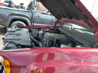 ✅ 2013 GMC Sierra 1500 SL • VIN: 1GTR1UEAXDZ336351 • Lot: 41987341. Wystawiony na IAAI z przebiegiem 205 348 mil. Bezpłatny archiwum sprzedaży aukcyjnych z USA i szczegółowy raport historii pojazdu na DreamBid. Zdjęcie 18.