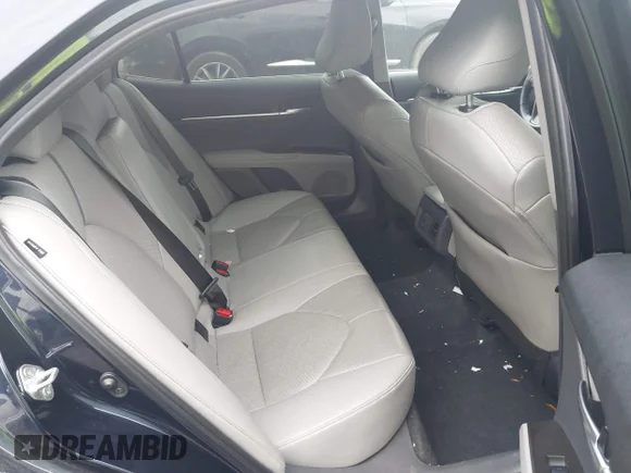 ✅ 2022 Toyota Camry TRD • VIN: 4T1KZ1AK8NU067218 • Lot: 45195309. Wystawiony na IAAI z przebiegiem 16 584 mil. Bezpłatny archiwum sprzedaży aukcyjnych z USA i szczegółowy raport historii pojazdu na DreamBid. Zdjęcie 8.