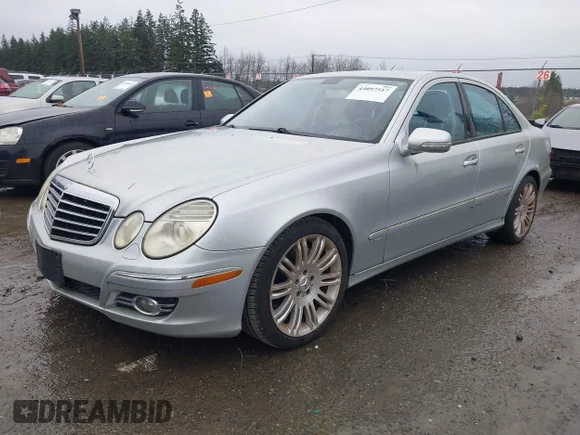 ✅ 2007 Mercedes-Benz E 350 • VIN: WDBUF56X67B042705 • Lot: 44097517. Wystawiony na IAAI z przebiegiem 158 513 mil. Bezpłatny archiwum sprzedaży aukcyjnych z USA i szczegółowy raport historii pojazdu na DreamBid. Zdjęcie 2.
