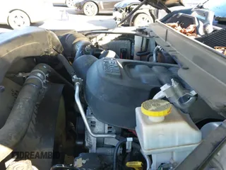 ✅ 2019 Ram 2500 Tradesman • VIN: 3C6UR5CJ3KG587597 • Lot: 43613856. Wystawiony na IAAI z przebiegiem 74 742 mil. Bezpłatny archiwum sprzedaży aukcyjnych z USA i szczegółowy raport historii pojazdu na DreamBid. Zdjęcie 19.