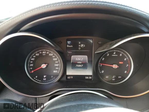 ✅ 2015 Mercedes-Benz C 300 Luxury • VIN: 55SWF4KB1FU030969 • Лот: 45406643. Опубліковано раніше на Copart з пробігом 75 847 миль. Безкоштовний доступ до архіву аукціонних продажів зі США та докладний звіт про історію автомобіля на DreamBid. Зображення 9.