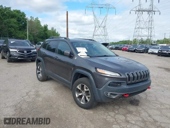 ✅ 2015 Jeep Cherokee Trailhawk • VIN: 1C4PJMBS0FW513305 • Лот: 45317248. Опубликован ранее на IAAI с пробегом 210 177 миль. Бесплатный доступ к архиву аукционных продаж из США и подробный отчёт об истории автомобиля на DreamBid. Изображение 1.