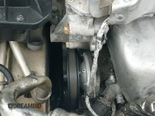 2014 Chevrolet Malibu LS z VIN 1G11A5SL4EF275986, wystawiony jako IAAI lot #42645534 z przebiegiem 173 937 mil mil oraz . Historia ofert i sprzedaży dostępna na DreamBid. Obrazek 20.