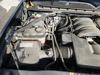 2017 Chevrolet Silverado 1500 LTZ z VIN 3GCUKSEC1HG306111, wystawiony jako Copart lot #89830025 z przebiegiem 120 934 mil mil oraz Szkoda całkowita • Salvage title. Historia ofert i sprzedaży dostępna na DreamBid. Obrazek 14.